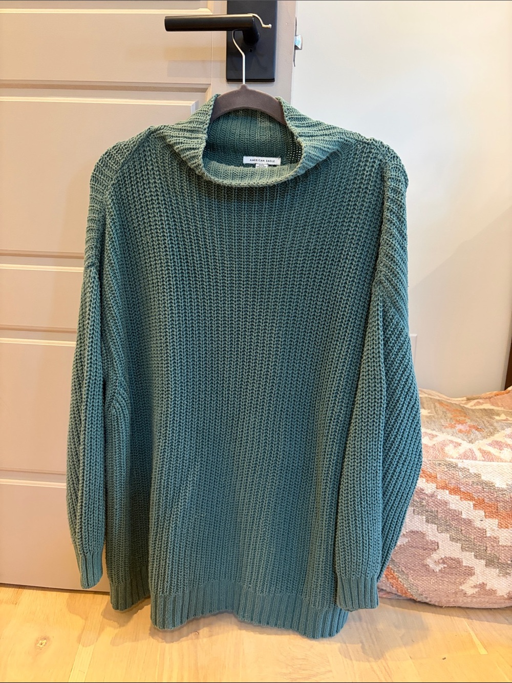 American Eagle Outfitters Chunky Knit Sweater in Sage Green